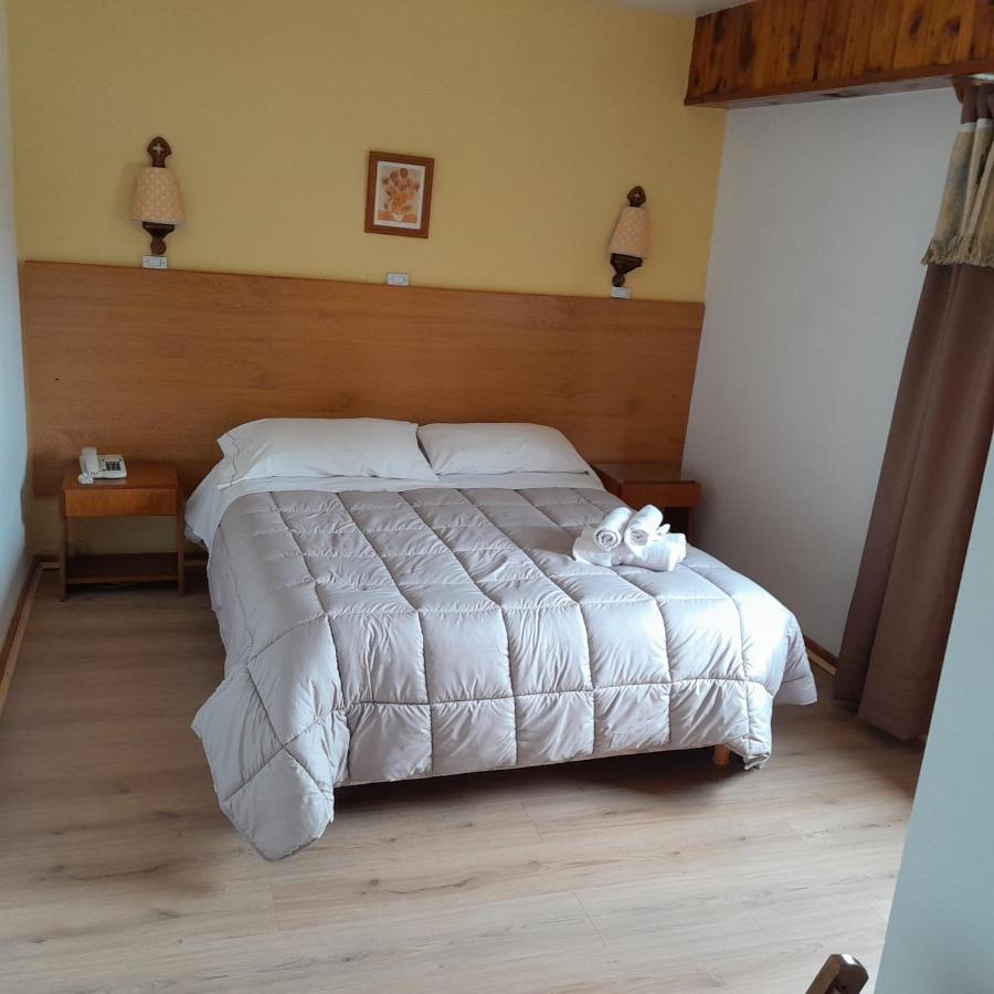 Hosteria Nuevo Pinar San Carlos de Bariloche Luaran gambar