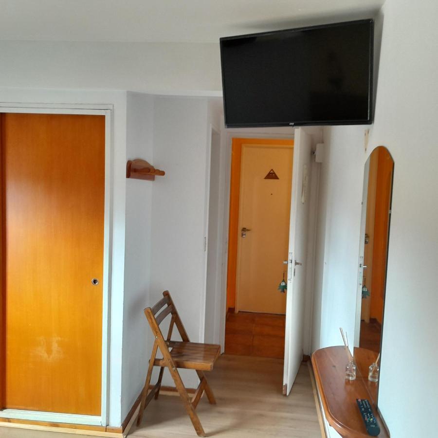 Hosteria Nuevo Pinar San Carlos de Bariloche Luaran gambar