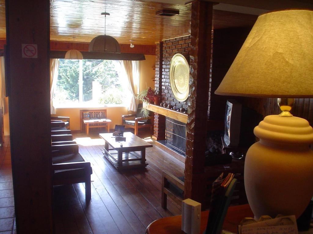 Hosteria Nuevo Pinar San Carlos de Bariloche Luaran gambar